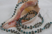 Load image into Gallery viewer, Labradorite & Apatite