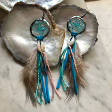 Load image into Gallery viewer, Ocean Mist Earrings