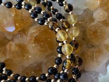 Load image into Gallery viewer, Ambers & Onyx